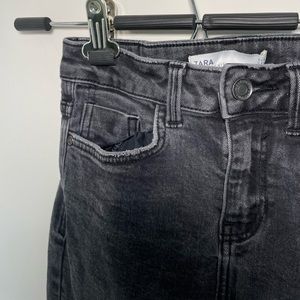 Zara MidRise Skinny Jeans - Size 2